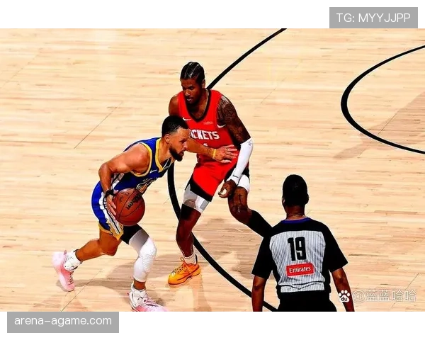 杰伦·格林突破得分效率提升显著 拉开球队外线火力差距