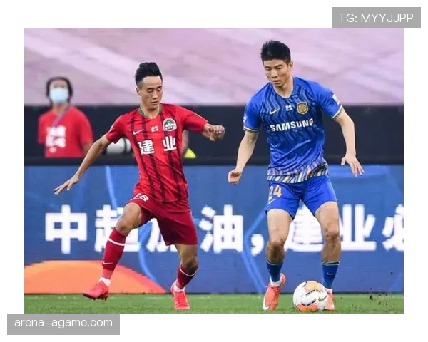 门将手抛球规则详解：什么时候算违例，裁判如何判罚？