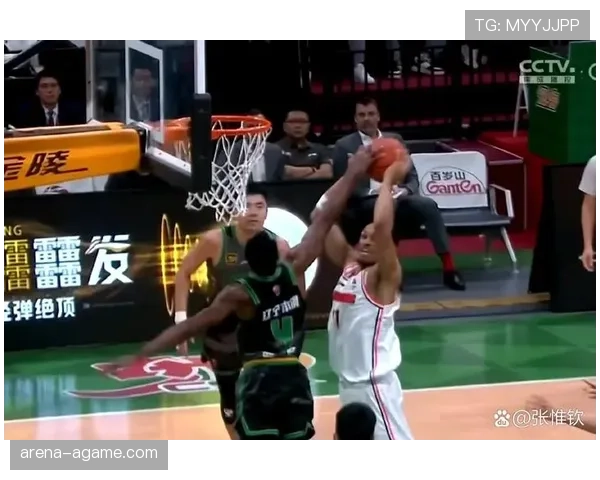 篮球中打手犯规的判定标准是什么？